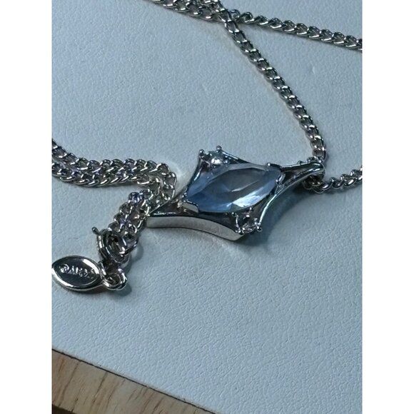 AVON Silver Chain Necklace With Marquise-Cut Blue Gemstone Pendant - Picture 10 of 10